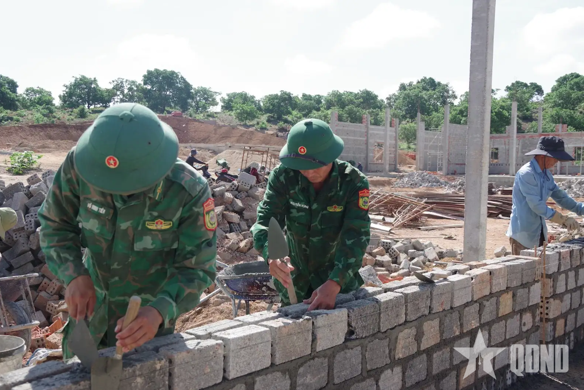 Bộ đội Biên phòng tỉnh Gia Lai xây trường, xây ước mơ cho học sinh vùng biên